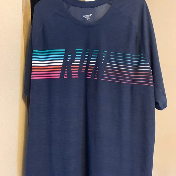 Lot of old navy shirts - Picture 3 of 10